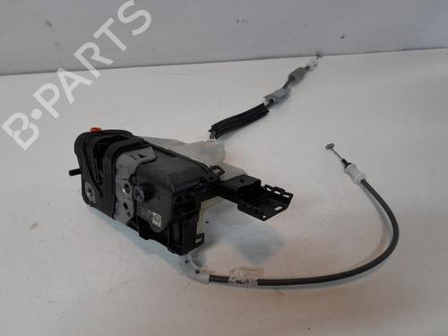 Fechadura trás esquerda Fechadura trás esquerda OPEL CORSA F (P2JO) 1.2 (68) (101 hp) 35988739 35988739