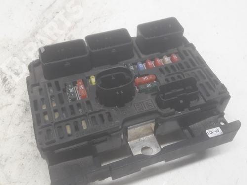 Used Fuse box Fuse box CITROËN C6 (TD_) 2.7 HDi (204 hp) 11187303 11187303