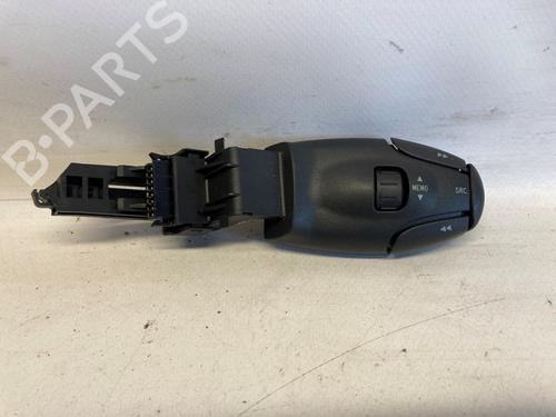 Used Steering wheel controls Steering wheel controls PEUGEOT 207 SW (WK_) 1.6 16V (120 hp) 19177631 19177631