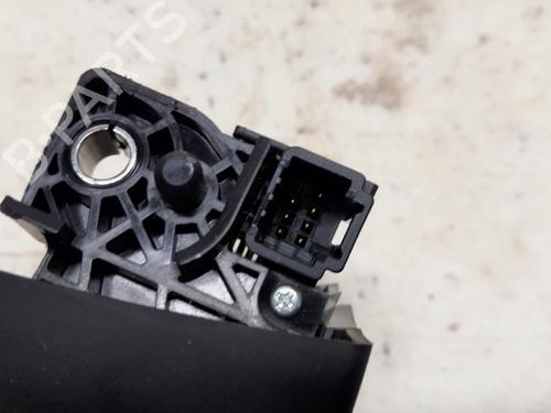 Steering wheel controls RENAULT KOLEOS I (HY_) 2.5 (HY0C, HY0N) | BP13155629E15 