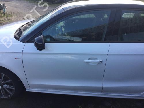 Used Left front door AUDI A1 Sportback (8XA, 8XF) 1.4 TFSI (140 hp) 30554123