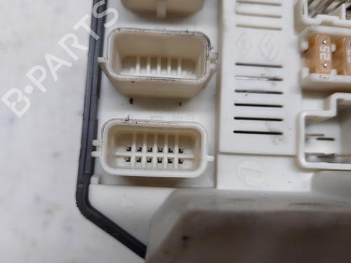 Fuse box RENAULT SCÉNIC II (JM0/1_) 1.6 16V (JM1R) | BP28205701E1 
