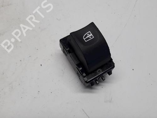 Used Switch RENAULT MEGANE III Grandtour (KZ0/1) 1.5 dCi (KZ0C, KZ1A) (90 hp) 11071635