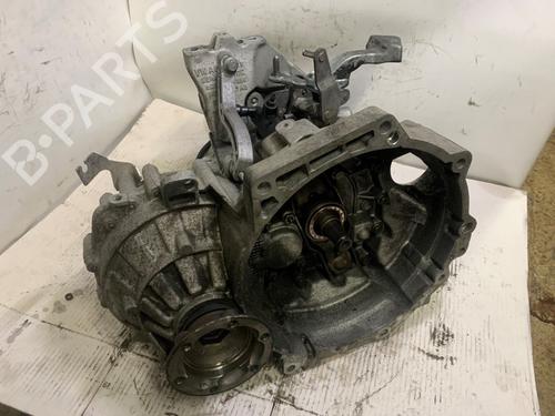Używane Skrzynia biegów Skrzynia biegów VW CADDY III Box Body/MPV (2KA, 2KH, 2CA, 2CH) 1.9 TDI (105 hp) 36277467 36277467
