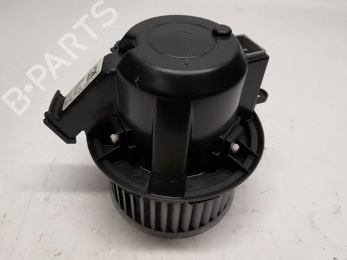 Gebläsemotor für RENAULT TWINGO III (BCM_, BCA_) 1.0 SCe 70 (71 hp) 31150728