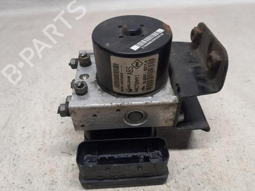 Used ABS pump RENAULT TWINGO II (CN0_) 1.2 16V (CN04, CN0B) (75 hp) 32330605
