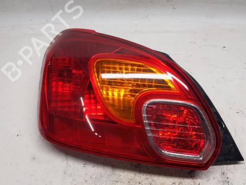 Used Left taillight Left taillight 11815610 11815610