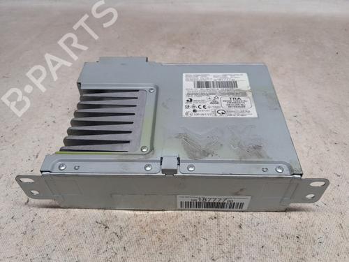Used Radio Radio PEUGEOT 3008 II SUV (MC_, MR_, MJ_, M4_) 1.2 THP/ PureTech 130 (MRHNSM, MRHNSU, MRHNSJ, MRHNYW,... (131 hp) 31028498 31028498