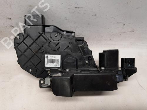 Fechadura trás esquerda VOLVO V70 III (135) D4 AWD (181 hp) 32098226