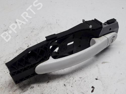 Used Front left exterior door handle SKODA FABIA II Combi (545) 1.2 TDI (75 hp) 11070685