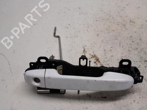 Used Front left exterior door handle TOYOTA YARIS (_P13_) 1.0 (KSP130_, KSP130) (69 hp) 13111434