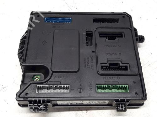Used Electronic module RENAULT MEGANE III Grandtour (KZ0/1) 1.5 dCi (KZ0C, KZ1A) (90 hp) 11071666