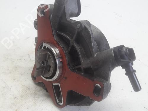 Used Vacuum pump Vacuum pump 13153853 13153853
