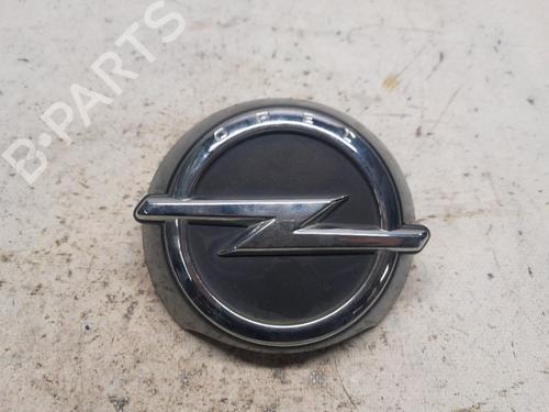 Used Tailgate handle OPEL KARL (C16) 1.0 (75 hp) 22569064