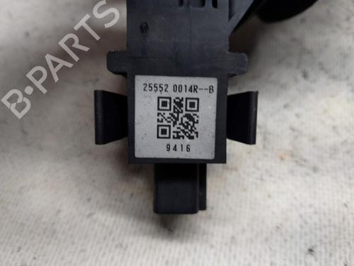 Steering wheel controls RENAULT SCÉNIC III (JZ0/1_) 1.5 dCi | BP30830816E15