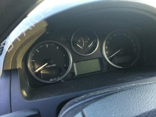 Used Instrument cluster Instrument cluster LAND ROVER FREELANDER 2 (L359) 2.2 TD4 4x4 (150 hp) 40023519 40023519