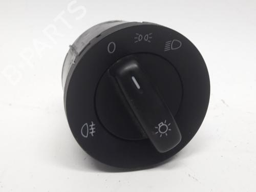 Forlygtekontakt VW CADDY III Box Body/MPV (2KA, 2KH, 2CA, 2CH) 1.6 TDI (102 hp) 11074923