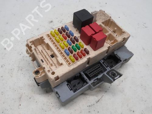 Used Fuse box Fuse box FIAT STILO (192_) 1.6 16V (192_XB1A) (103 hp) 11854411 11854411