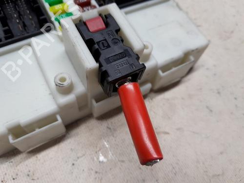 Fuse box BMW 3 Touring (F31) 320 d | BP30160098E1