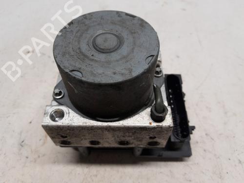 Used ABS pump CITROËN C1 (PM_, PN_) 1.0 (68 hp) 24134739