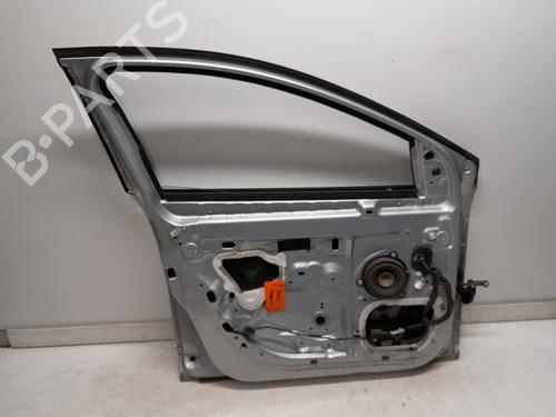 Left front door RENAULT MEGANE III Grandtour (KZ0/1) 1.5 dCi (KZ09, KZ0D, KZ1G, KZ29, KZ14, KZ1W, KZ10, KZ1F,... | BP23235575C2 