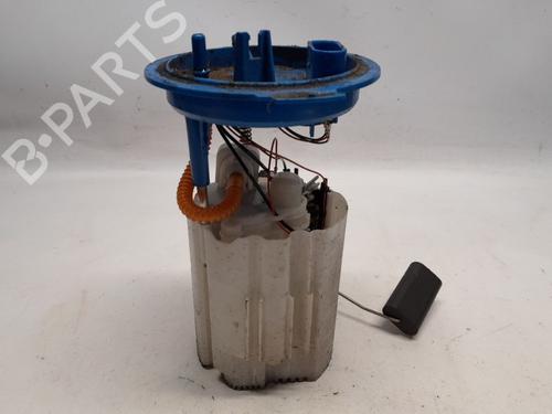 Used Fuel pump AUDI A1 Sportback (8XA, 8XF) 1.0 TFSI (95 hp) 25620534
