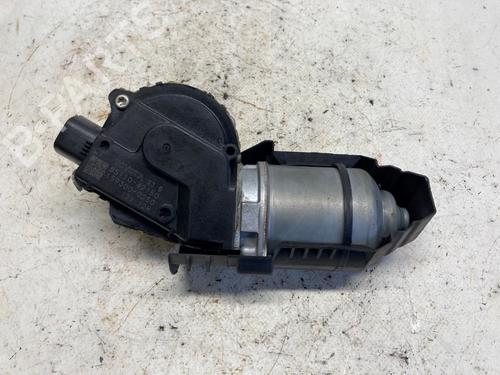 Used Front wiper motor TOYOTA RAV 4 III (_A3_) 2.2 D 4WD (ALA30_, ALA30R) (136 hp) 18846990