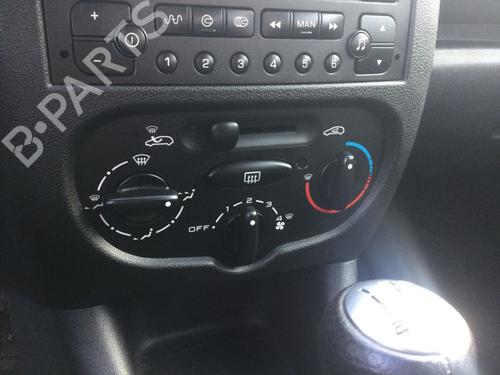 Klimabedienteil für PEUGEOT 206+ (2L_, 2M_) 1.1 (60 hp) 30378617