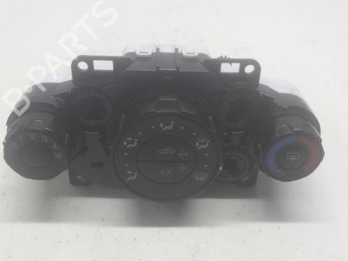 Used Climate control Climate control FORD FIESTA VI (CB1, CCN) 1.6 TDCi (95 hp) 11136397 11136397