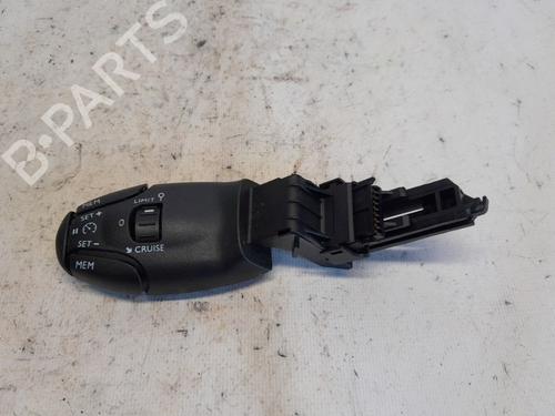 Used Switch Switch PEUGEOT 208 II (UB_, UP_, UW_, UJ_) 1.2 PureTech 75 (75 hp) 36277463 36277463