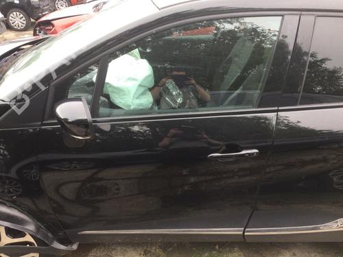 Used Left front door Left front door 36787700 36787700