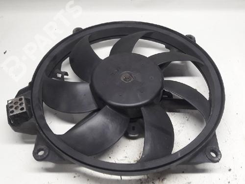 Used Radiator fan Radiator fan RENAULT MEGANE III Hatchback (BZ0/1_, B3_) 1.6 16V (BZ1B, BZ1H) (110 hp) 11073044 11073044