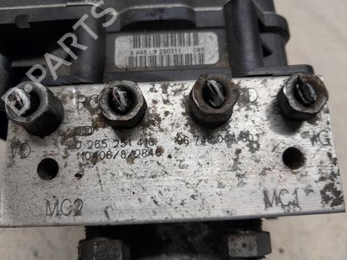 ABS pump CITROËN C5 III Break (RW_) 1.6 VTI 120 | BP30160037M43