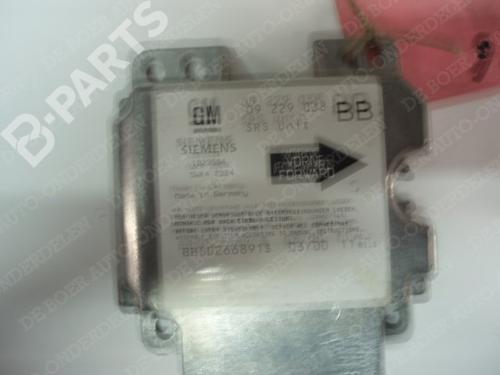 Used ECU airbags ECU airbags OPEL CORSA B (S93) 1.2 i 16V (F08, F68, M68) (65 hp) 11063954 11063954