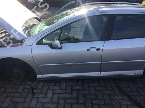 Used Left front door PEUGEOT 407 SW (6E_, 6D_) 2.0 16V (140 hp) 30378623