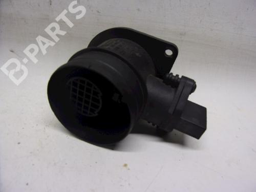 Used Mass air flow sensor Mass air flow sensor SEAT CORDOBA (6L2) 1.9 TDI (100 hp) 11068065 11068065