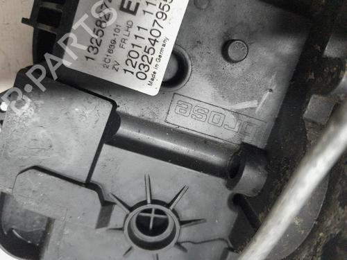 Front right lock OPEL MERIVA B MPV (S10) 1.4 (75) | BP24570179C97 