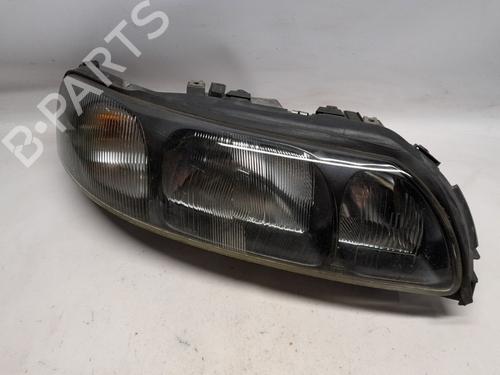 Used Right headlight VOLVO S60 I (384) 2.4 (140 hp) 26301682