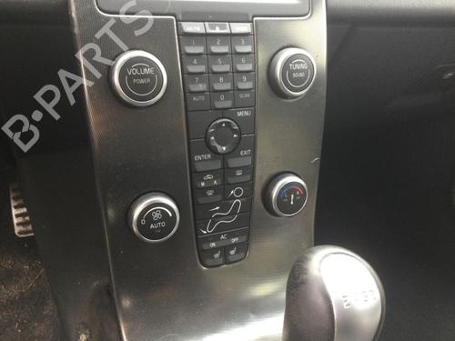 Used Climate control Climate control VOLVO V50 (545) D5 (179 hp) 36752219 36752219