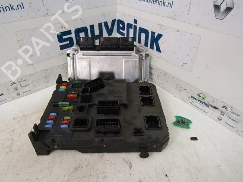 Used Engine control unit (ECU) CITROËN C2 (JM_) 1.6 (109 hp) 17190702