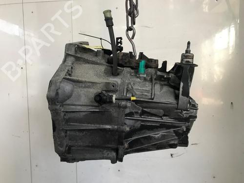 gearbox-renault-trafic-iii-van-fg_-2014-34565418 main image