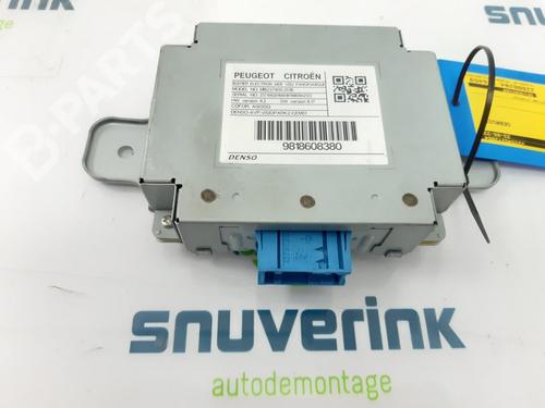 Used Control unit Control unit PEUGEOT 5008 II (MC_, MJ_, MR_, M4_) 1.2 THP (MRHNYH, MRHNYW, MRHNSJ, MRHNSU, MRHNSM) (131 hp) 11169996 11169996