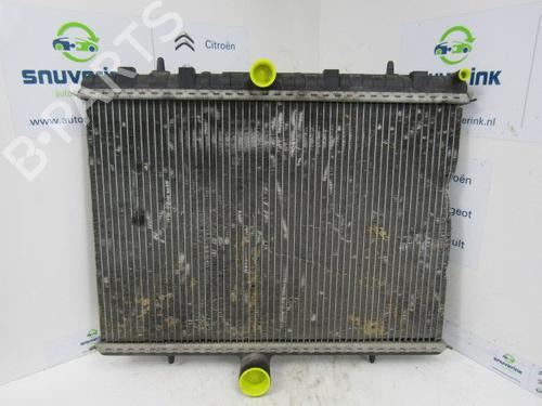 Used Water radiator Water radiator 18950189 18950189