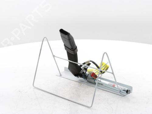 Seat buckle RENAULT KADJAR (HA_, HL_) 1.2 TCe 130 (HLMR) | BP29241378I32 