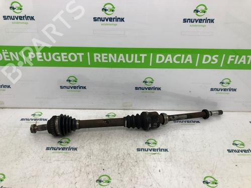 Used Right front driveshaft PEUGEOT 306 Convertible (7D, N3, N5) 1.6 (89 hp) 17528804