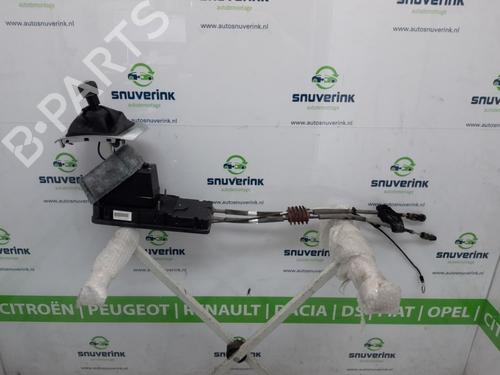 Used Gear lever CITROËN C4 Grand Picasso II (DA_, DE_) 1.6 HDi / BlueHDi 115 (115 hp) 18869928