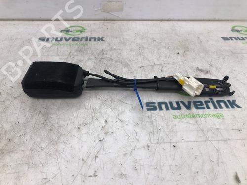 Used Seat buckle PEUGEOT 308 I (4A_, 4C_) 1.6 HDi (109 hp) 17764046