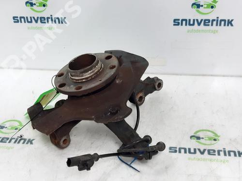 Used Left front steering knuckle Left front steering knuckle OPEL CORSA D (S07) 1.4 (L08, L68) (90 hp) 10806405 10806405