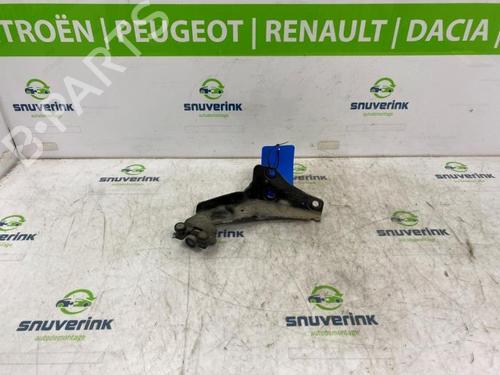Used Interior handle Interior handle PEUGEOT PARTNER Box Body/MPV 1.6 HDi / BlueHDi 75 (75 hp) 40578133 40578133