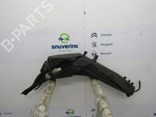 Used Windscreen washer tank PEUGEOT 308 II (LB_, LP_, LW_, LH_, L3_) 1.6 BlueHDi 120 (120 hp) 10791707